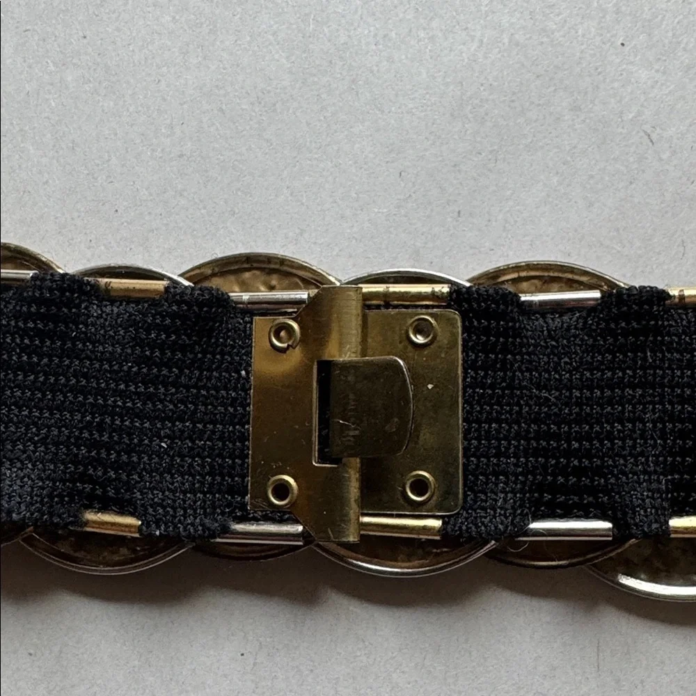 Vintage Gold Silver Tone Circle Belt Womens S/M 70’s stretchy Metallic Disco